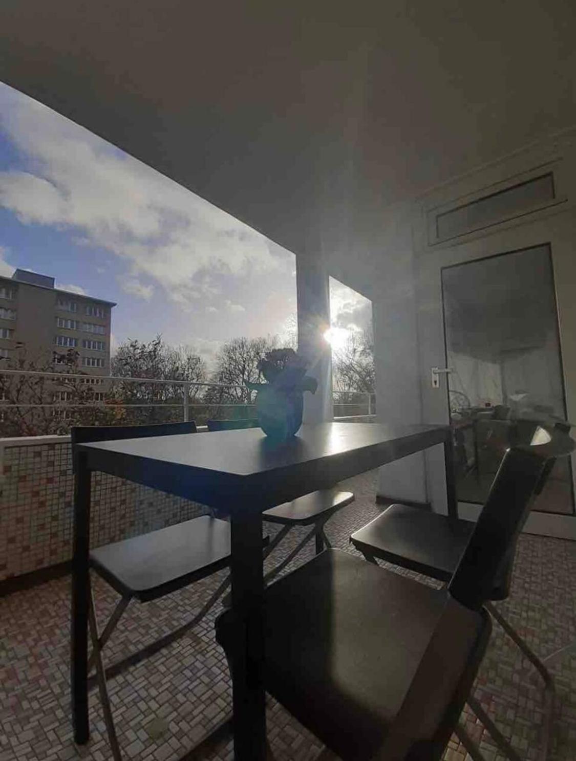 Messe Airport Elegant Homestay